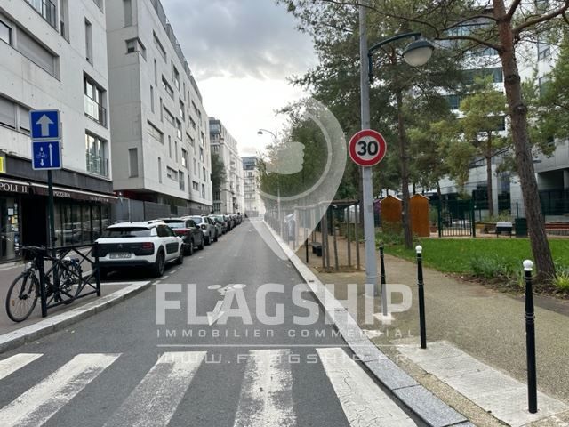 commerce en location sur CLICHY (92110)